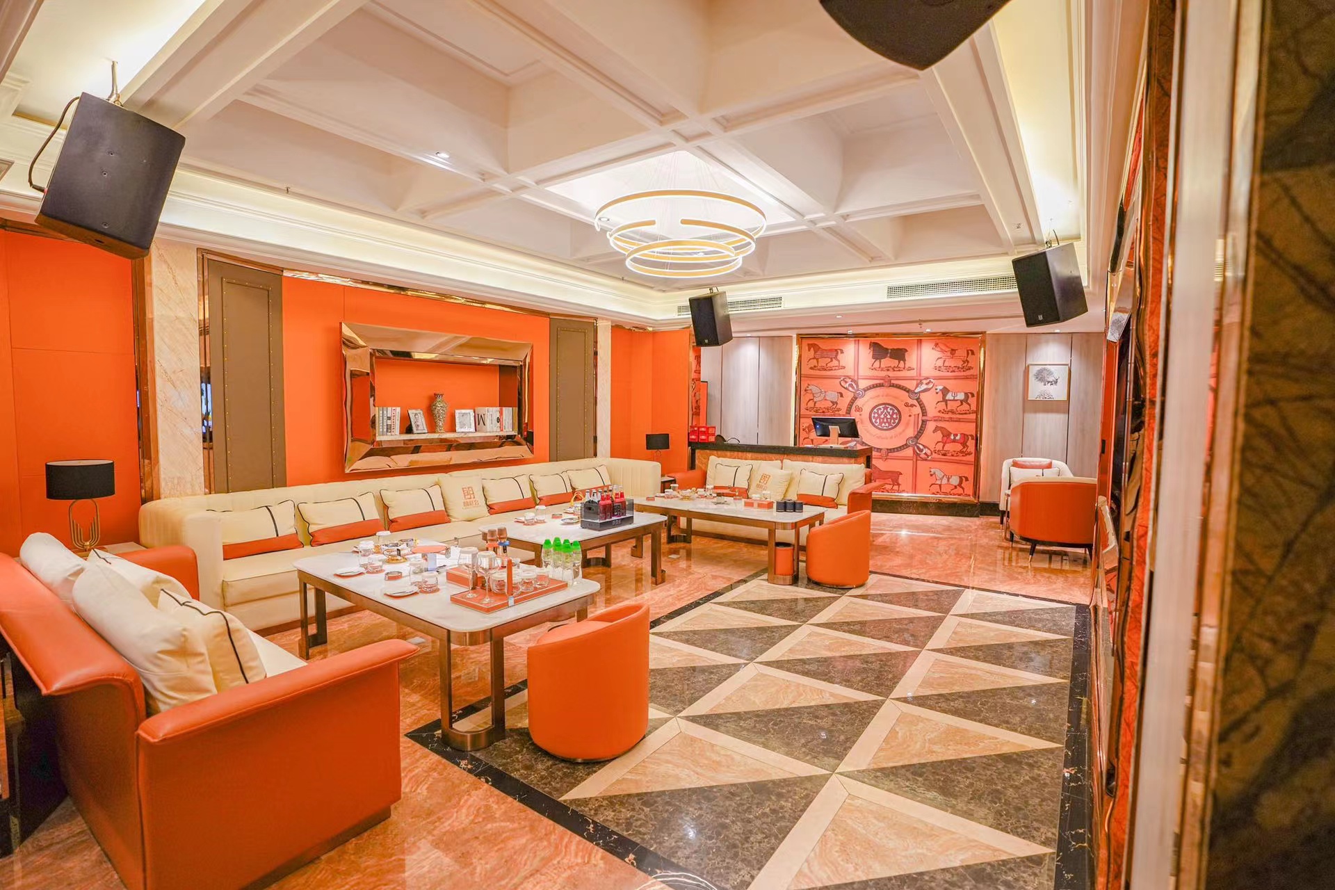 豪华包厢内部环境